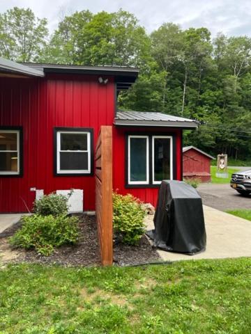 Froggy Goggle Barn Apartamento Marathon Exterior foto